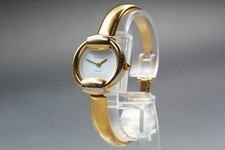 Montre femme Gucci 1400L