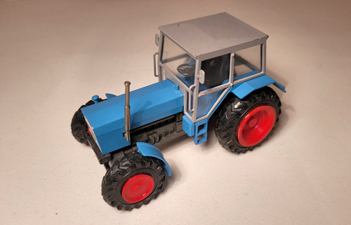 Conrad tracteur eicher - 1/35,