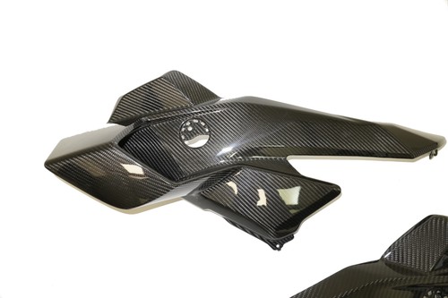 Carbon parement latéral - carbon,