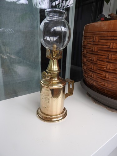 Old petrol lamp pigeon - old,