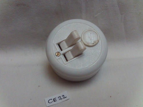Ancien interrupteur double - ancien,