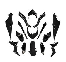 Carénage noir brillant 15