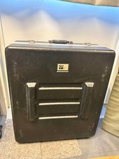 Yamaha MGP16X 16-Channel Mixer