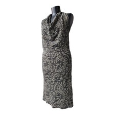 Robe tunique sans manches en