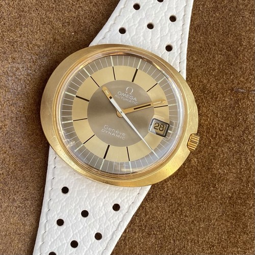 Oméga dynamic 18k - or,