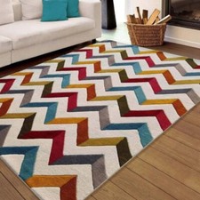 Tapis touffeté à la main