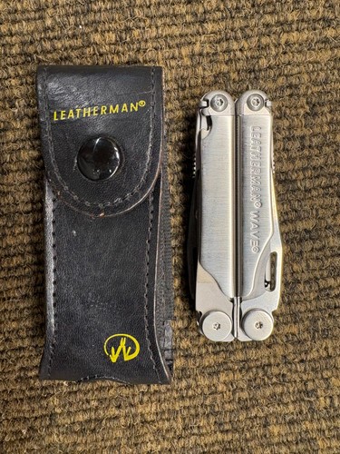 Leatherman wave with leather - -,