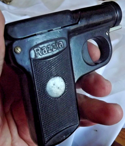 Ancien briquet razzia - , "