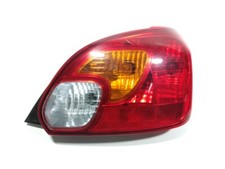 FEU ARRIERE DROIT 8330A780