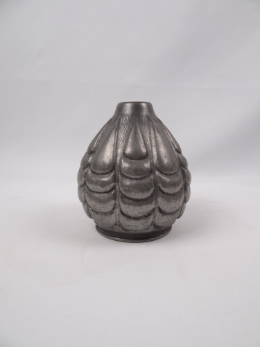 Vase art déco - en, étain