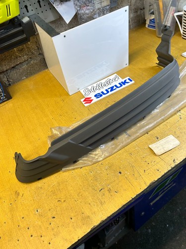 Carénage droit suzuki - 1,