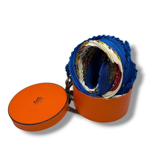 Foulard plissé hermes carre - plissé,