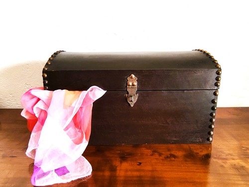 Petit coffre ancien art - petit,
