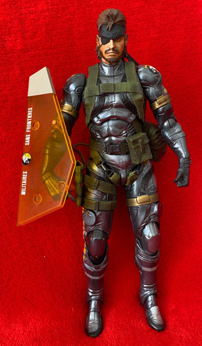 Play arts kai metal gear - -,