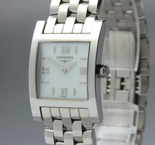 Montre femme à quartz carrée