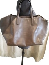 Très Beau Et Authentique Sac