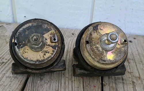 Genuine engine mount set - engine,
