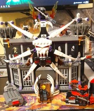 Lego Ninjago Garmadon's Fortress 2505 + Instructions + Extra Rare Figures