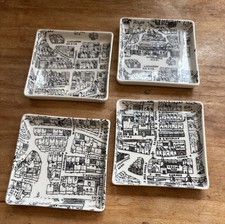 LOT DE 4 MAGNIFIQUES