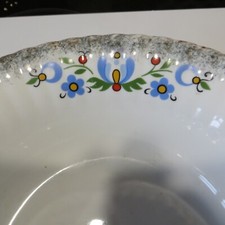 ASSIETTE CREUSE 23 CM CHODZIEZ PORCELAINE  POLOGNE FILET OR  FLEUR 1950