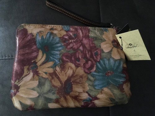 New with tags patricia nash - new,