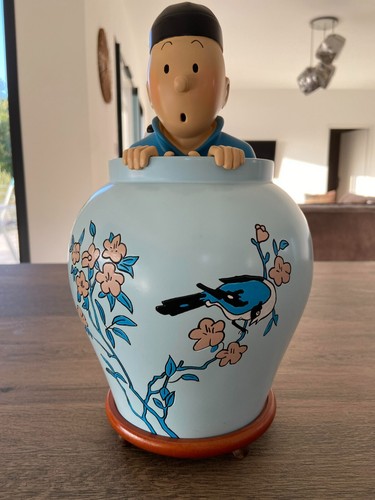 Statuette tintin lotus bleu - le,
