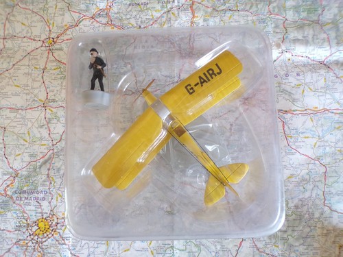 Biplan jaune ile - biplan, noire