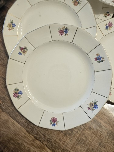 Assiettes dessert ou - assiettes, a