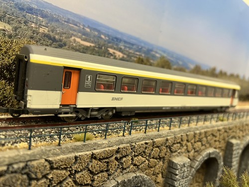 Voiture corail classe piko - voiture,