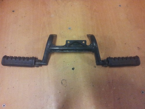 Platine repose pieds avant - pieds,
