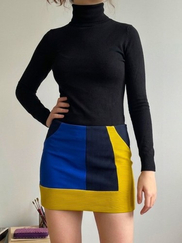Versace 2010 vintage podium - 2010,