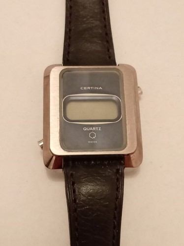 Montre bracelet numérique - montre-bracelet,