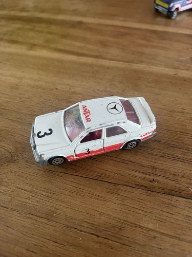 Mercedes 190e - 2.3, 16