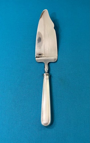 Pelle tarte coupante - pelle,