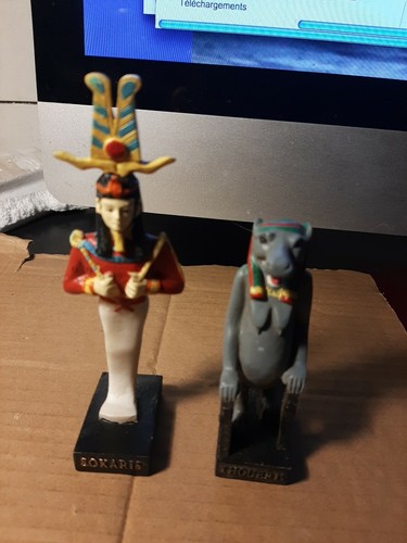 Lot figurines egyptiennes - de,