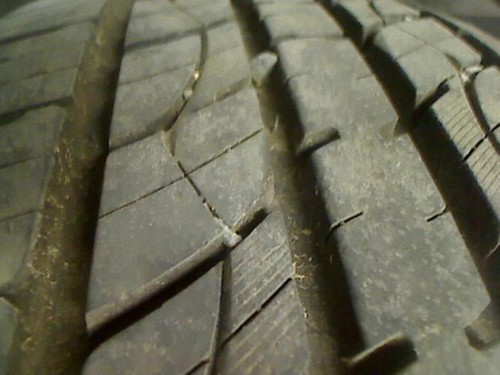 Pneu 235 r18 - 103, kumho