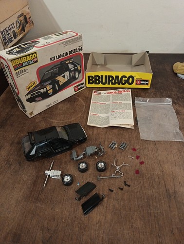 Burago die cast metal - cast, kit