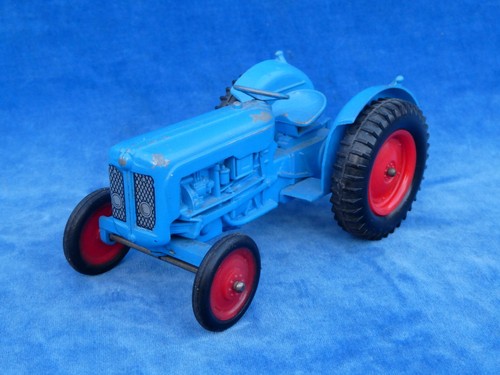 Rare top crescent toys - crescent, 1:32