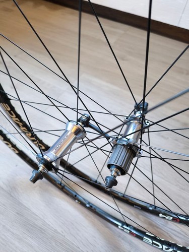 Jeu roues avant - jeu, arrière