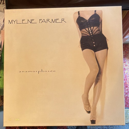 Mylène farmer anamorphosée - mylène,