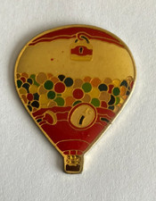 64 - Pin's MONTGOLFIERE DISPENSER CANDY GUM BALL HOT AIR BALLOON Rare