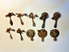 Lot de 10 freins ancien pour