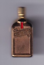 RARE PINS PIN'S .. ALCOOL VIN