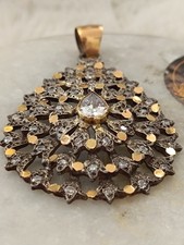 Pendentif Or 18 Carats Et