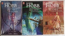 3 livres SF ROBIN HOBB LES