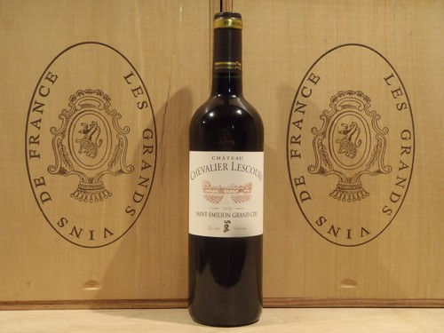 Château chevalier lescours - château,