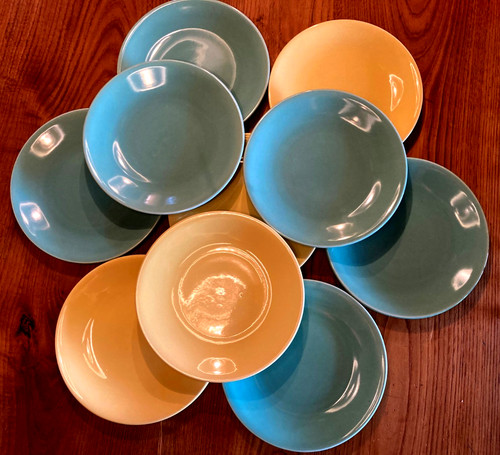Rares assiettes plates - , jaune