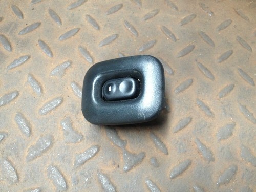 Nissan terrano se rear - 2,