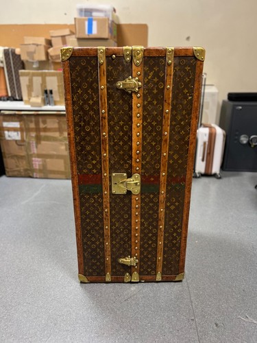 Louis vuitton - louis,