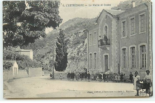 Estrechure the town - the,